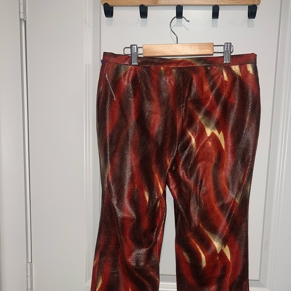 Vivienne Tam Red and Gold Flare Pants - Picture 3 of 5